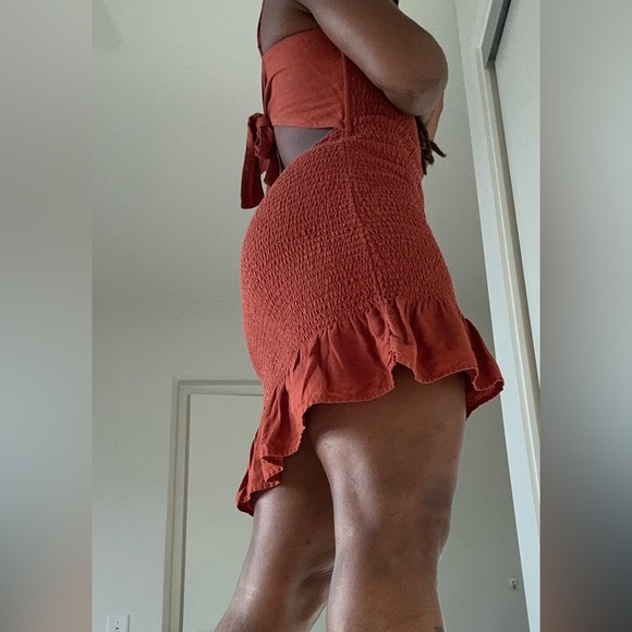 Abercrombie & Fitch Small Rust Smocked Mini Dress | Open Back Tie | Ruffle Hem - Picture 4 of 8